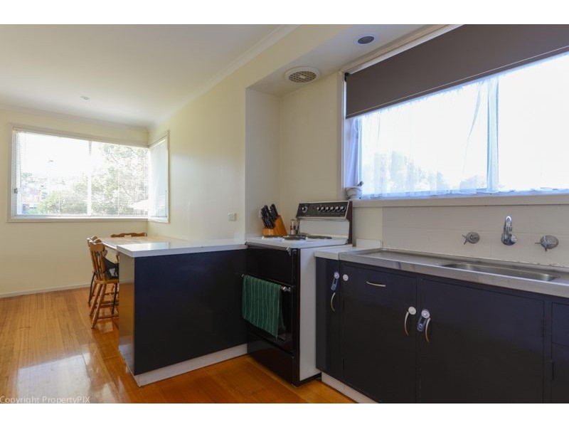 12 Lara Street, Howrah TAS 7018