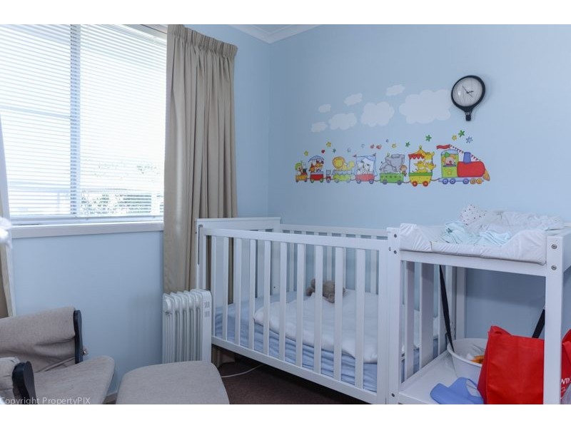 12 Lara Street, Howrah TAS 7018