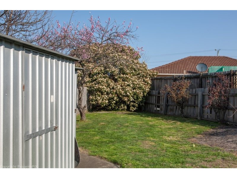 12 Lara Street, Howrah TAS 7018