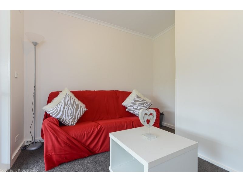 3 Lara Street, Howrah TAS 7018