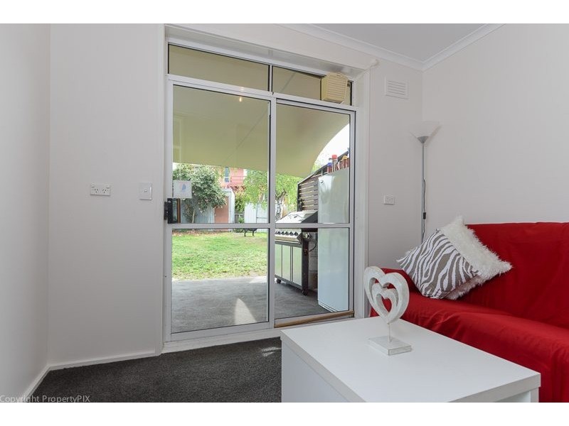 3 Lara Street, Howrah TAS 7018