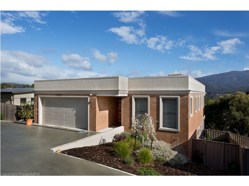 1/34A Fairview Drive, Kingston TAS 7050