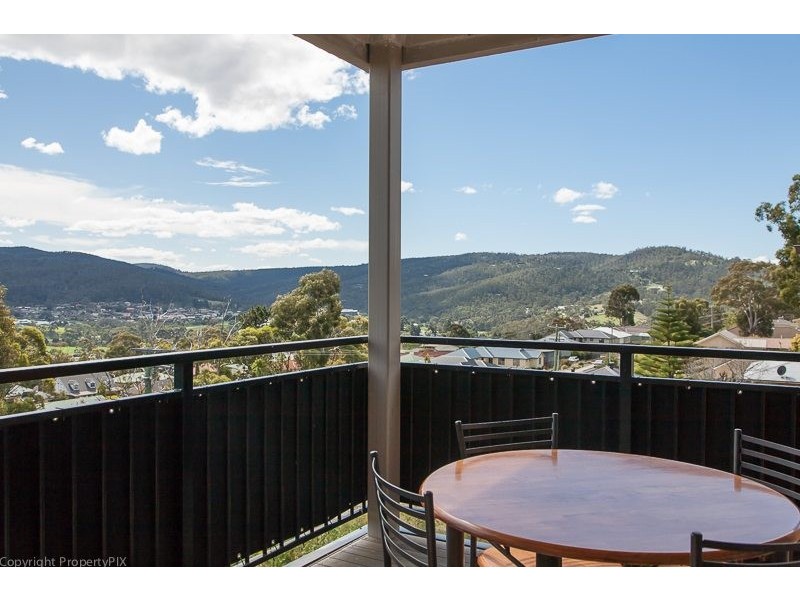 1/34A Fairview Drive, Kingston TAS 7050