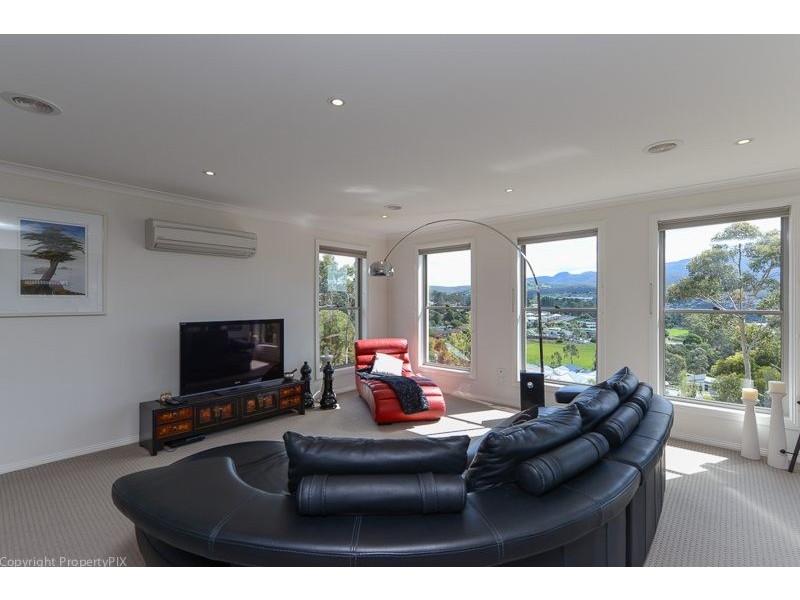 1/34A Fairview Drive, Kingston TAS 7050