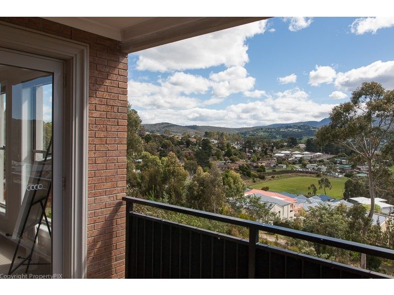 1/34A Fairview Drive, Kingston TAS 7050