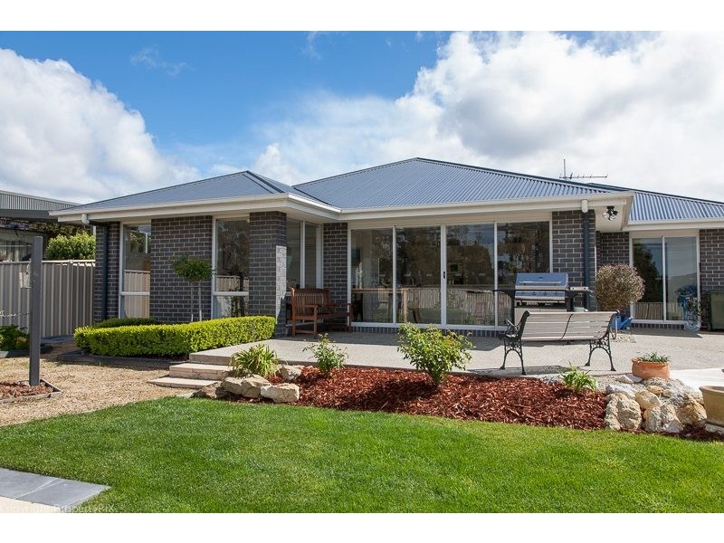 3 Staff Road, Electrona TAS 7054