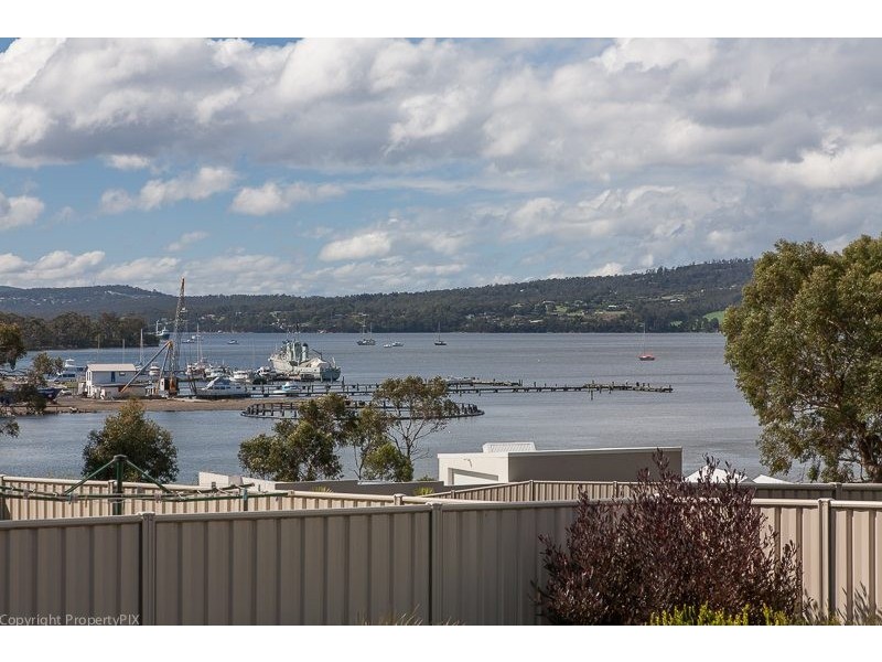3 Staff Road, Electrona TAS 7054