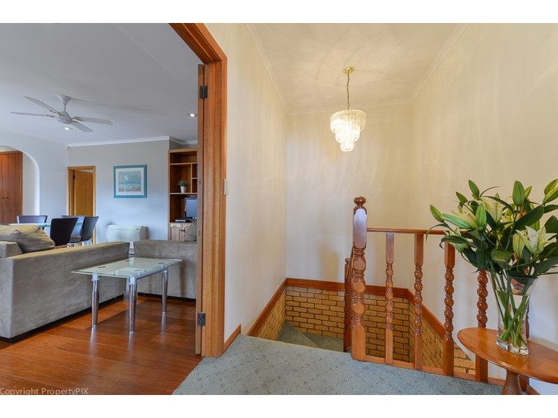 6 Swinton Place, Rose Bay TAS 7015