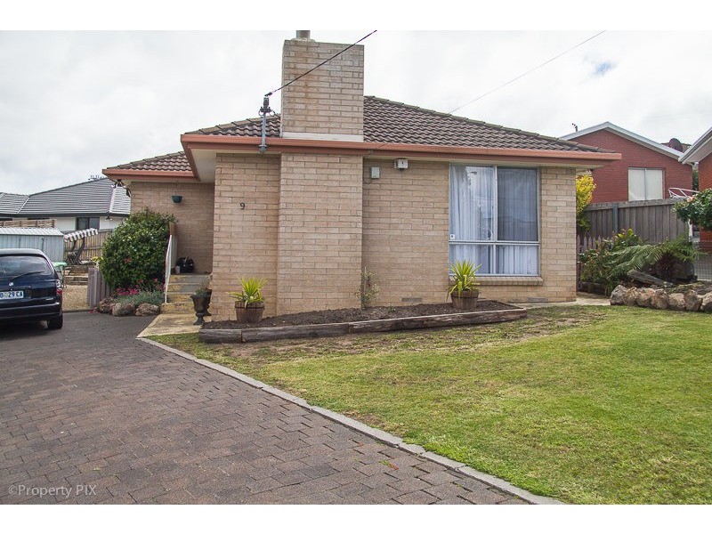 9 East Crescent, Midway Point TAS 7171