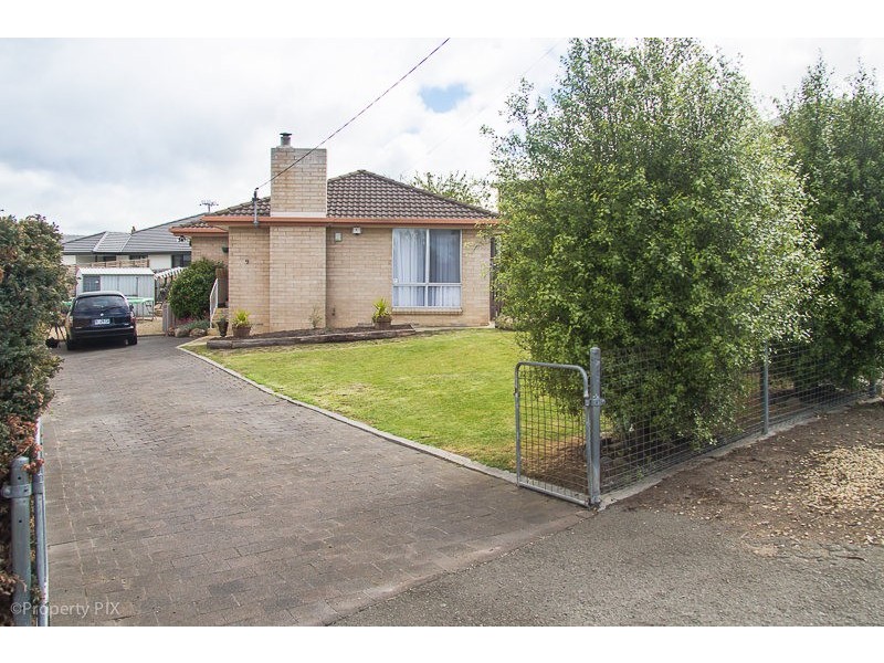 9 East Crescent, Midway Point TAS 7171