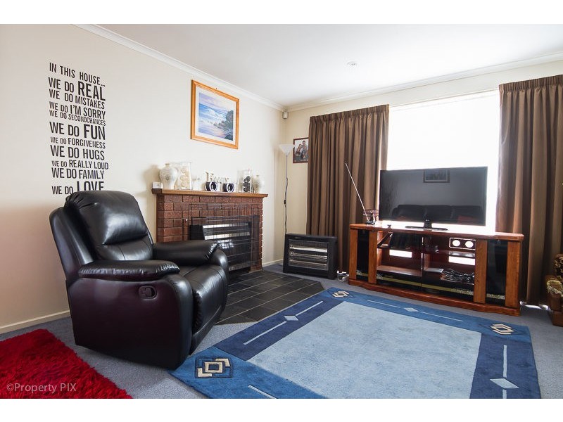 9 East Crescent, Midway Point TAS 7171