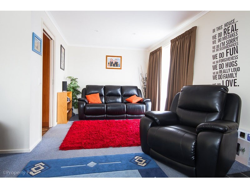 9 East Crescent, Midway Point TAS 7171