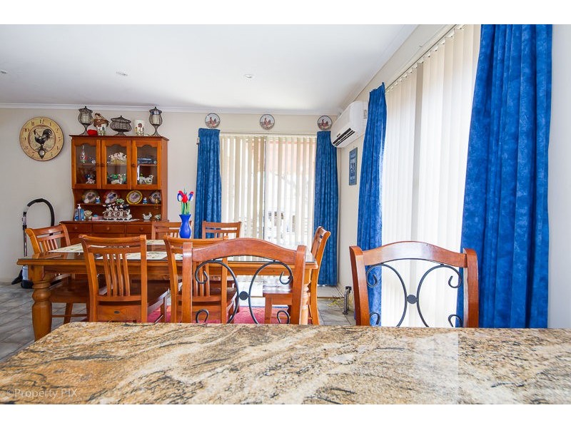 9 East Crescent, Midway Point TAS 7171