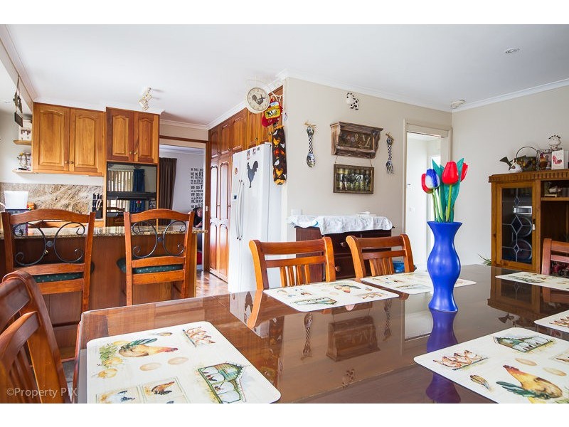 9 East Crescent, Midway Point TAS 7171