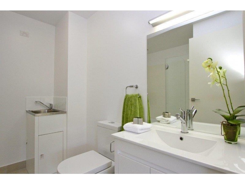 4/3 Clarence Street, Bellerive TAS 7018