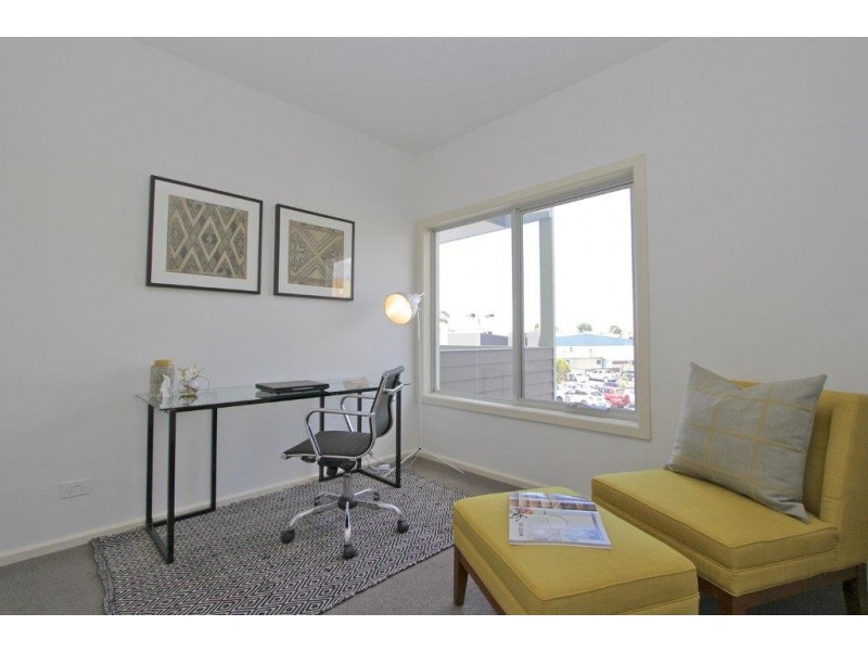 4/3 Clarence Street, Bellerive TAS 7018