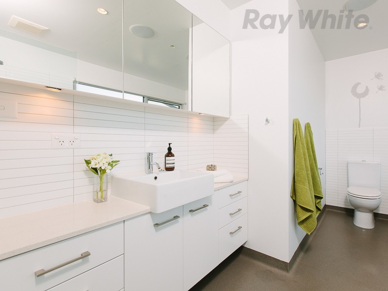 285 Carella Street, Tranmere TAS 7018