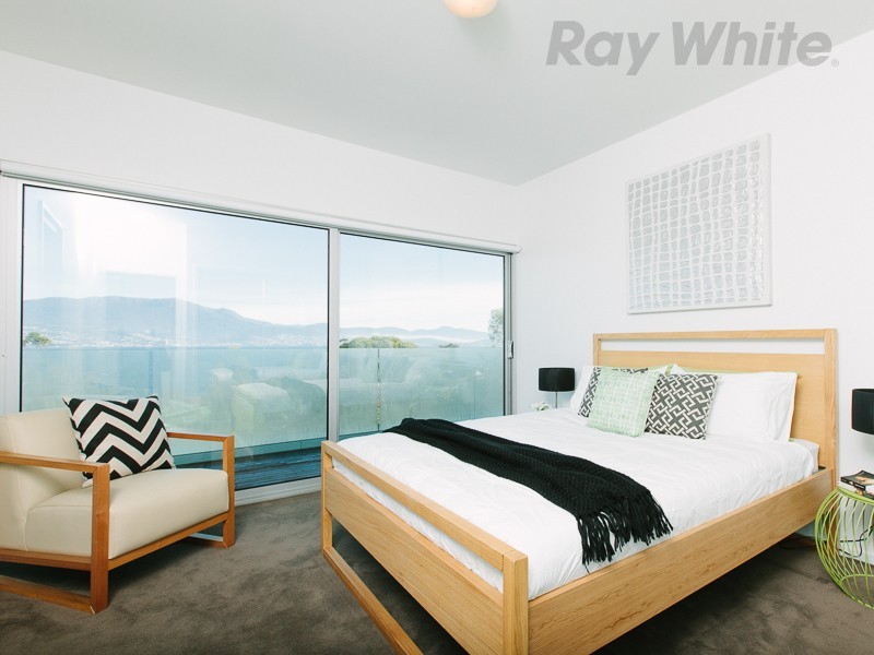 285 Carella Street, Tranmere TAS 7018