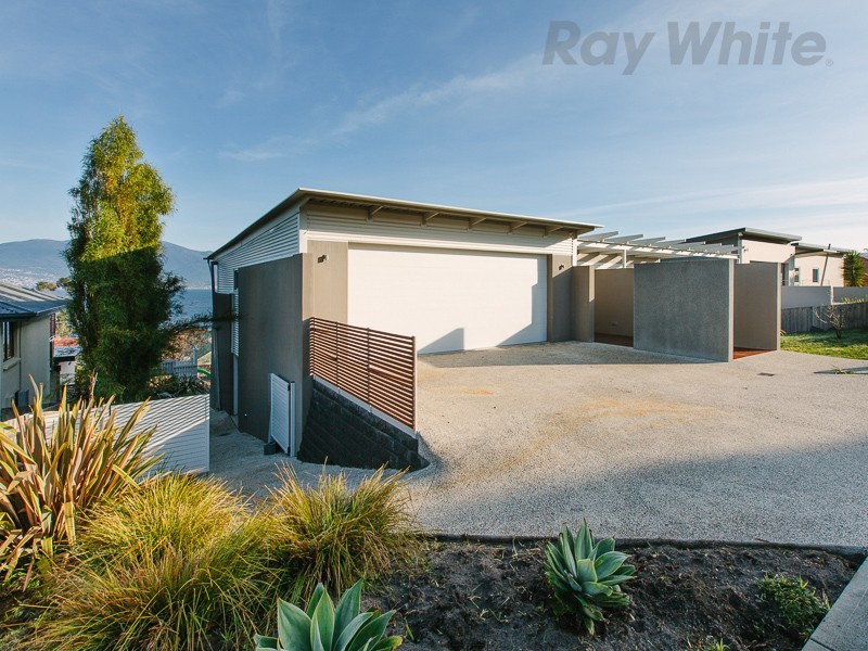 285 Carella Street, Tranmere TAS 7018