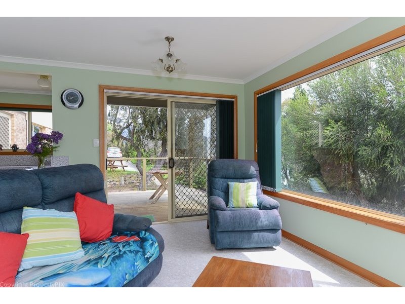 94 Derwent Avenue, Geilston Bay TAS 7015