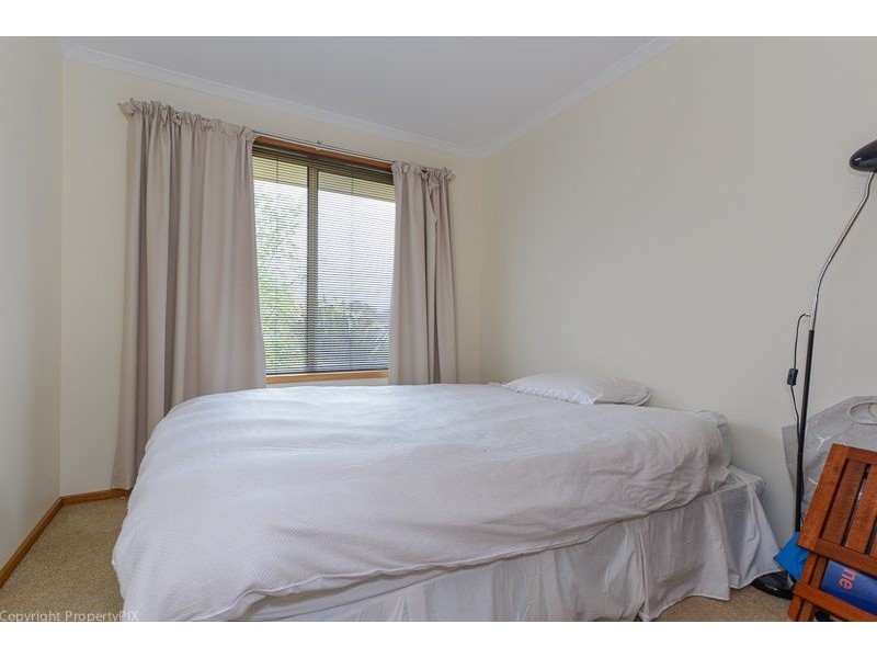 25 Manor Gardens, Kingston TAS 7050