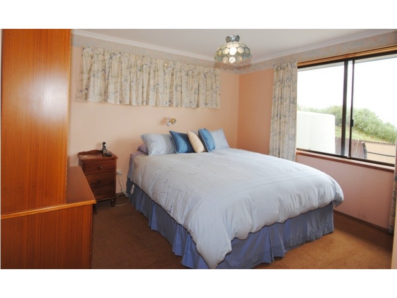 144 Swanwick Drive, Coles Bay TAS 7215
