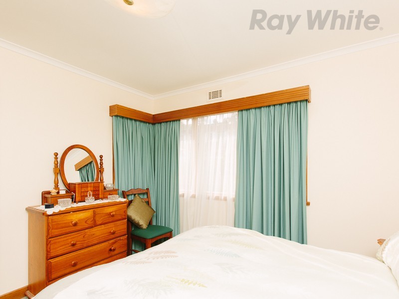 34 Malunna Road, Lindisfarne TAS 7015