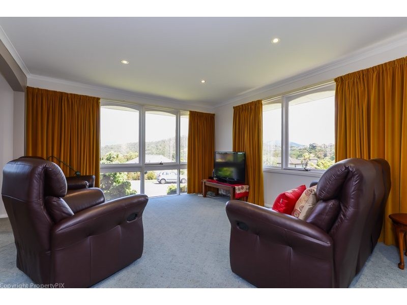 31 Siandra Crescent, Geilston Bay TAS 7015