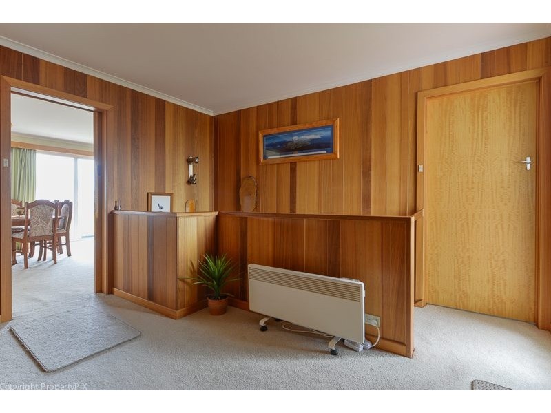 6 Dover Court, Howrah TAS 7018