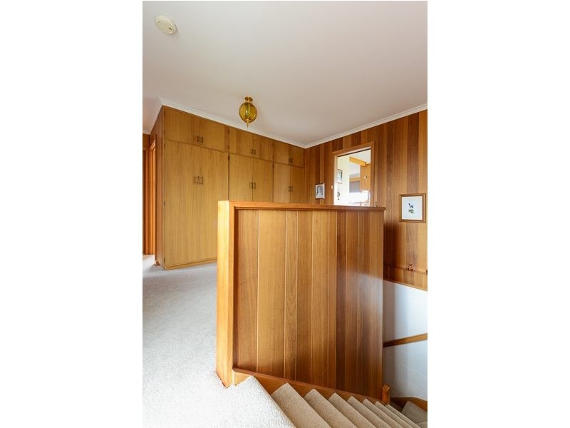 6 Dover Court, Howrah TAS 7018