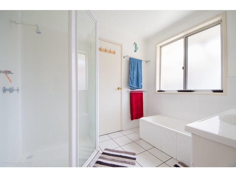 9 East Crescent, Midway Point TAS 7171