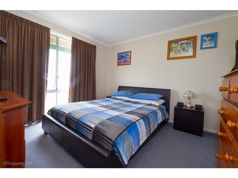 9 East Crescent, Midway Point TAS 7171