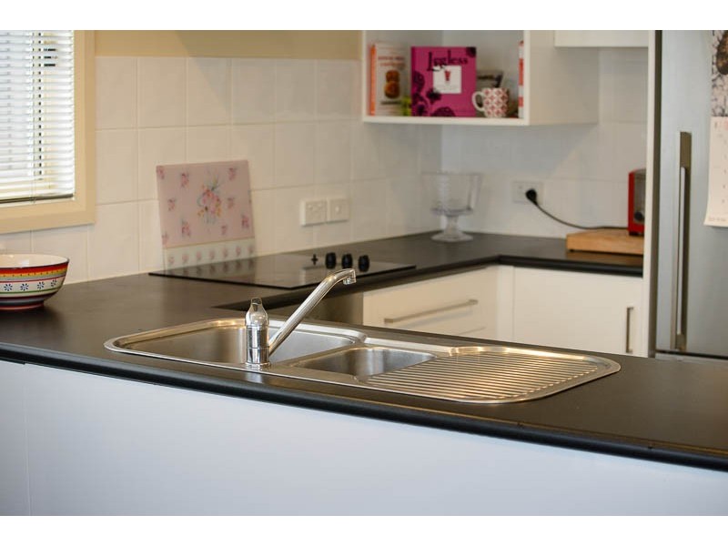 1/11 Manor Gardens, Kingston TAS 7050