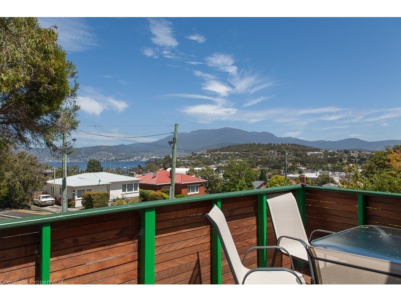 1/38 Bayfield Street, Bellerive TAS 7018