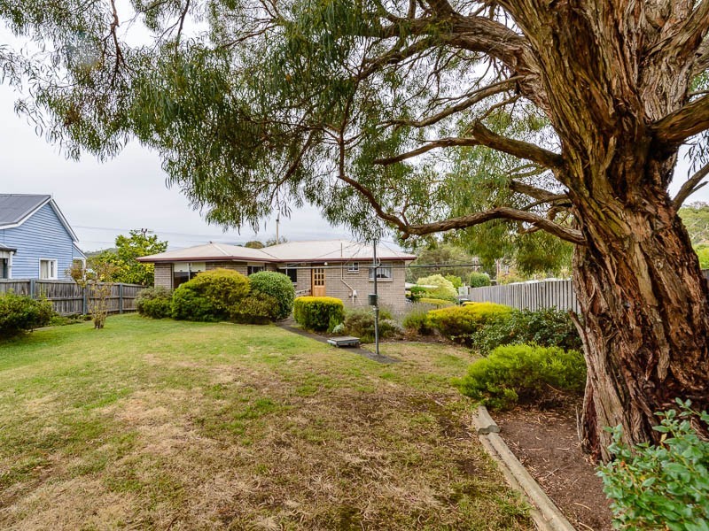 2 Fairfield Road, Geilston Bay TAS 7015