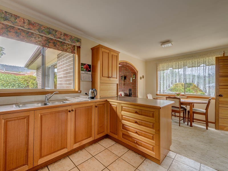 2 Fairfield Road, Geilston Bay TAS 7015