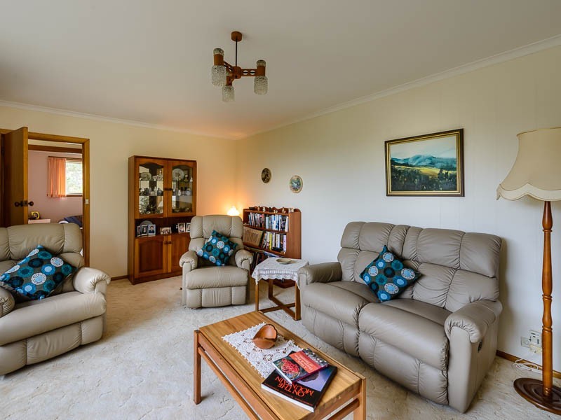 2 Fairfield Road, Geilston Bay TAS 7015