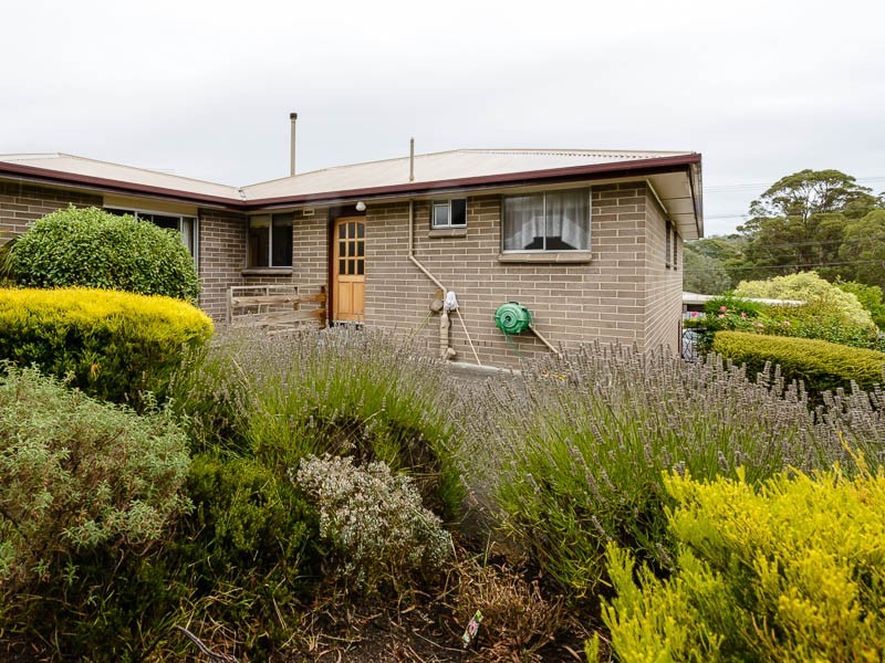 2 Fairfield Road, Geilston Bay TAS 7015