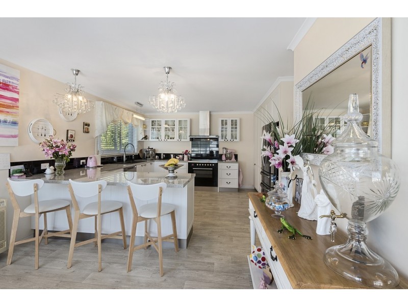 10 Lauramont Avenue, Sandy Bay TAS 7005