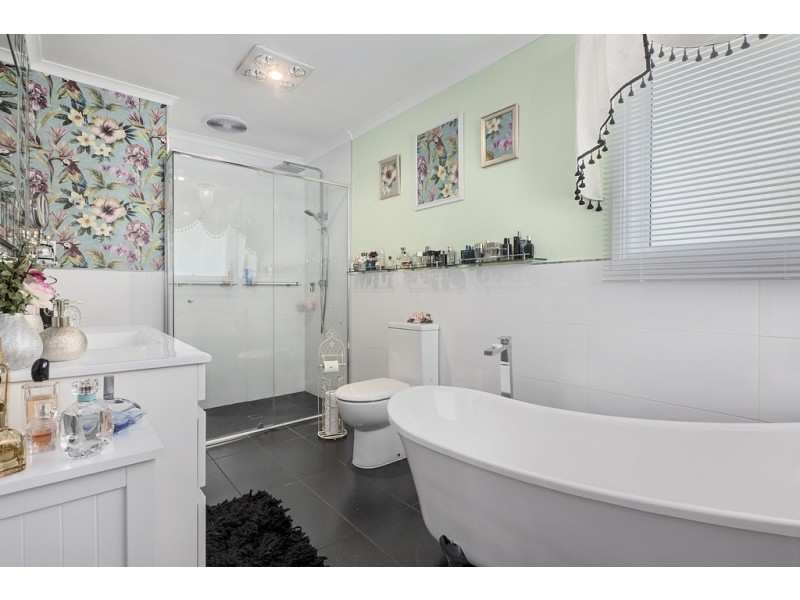 10 Lauramont Avenue, Sandy Bay TAS 7005