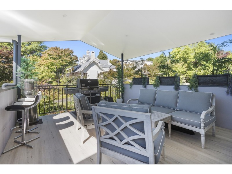 10 Lauramont Avenue, Sandy Bay TAS 7005