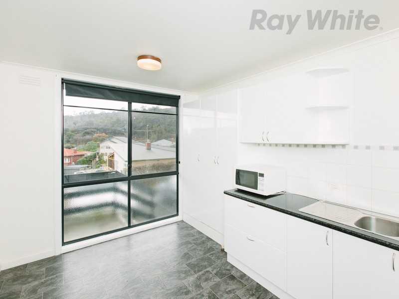 3/2A Burnside Avenue, New Town TAS 7008
