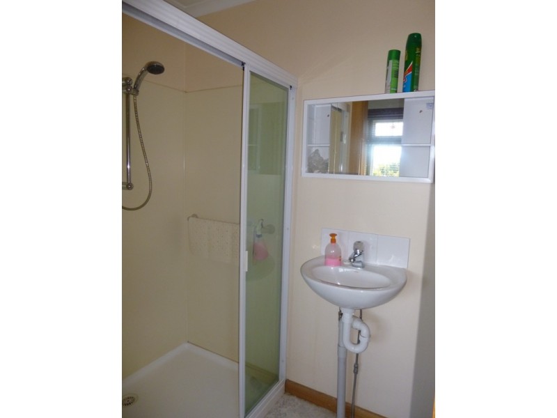 6 Doyle Avenue, Mount Stuart TAS 7000