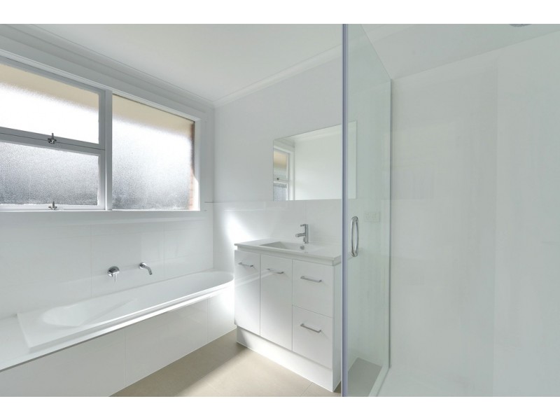 4 Wakehurst Road, Austins Ferry TAS 7011