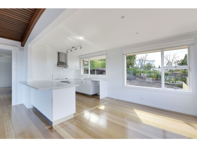 4 Wakehurst Road, Austins Ferry TAS 7011