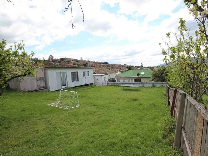 64 Kenbrae Avenue, Glenorchy TAS 7010