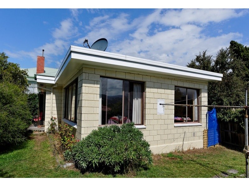 34 Roope Street, New Town TAS 7008
