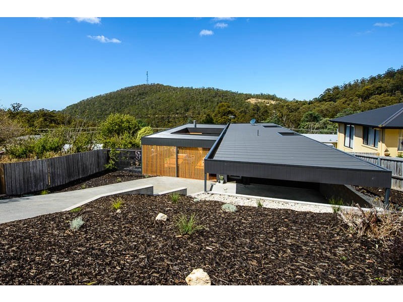 4B Fingerpost Track, South Hobart TAS 7004