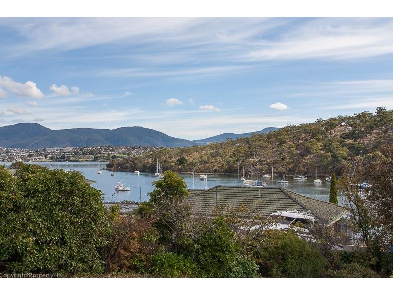 57 Derwent Avenue, Geilston Bay TAS 7015