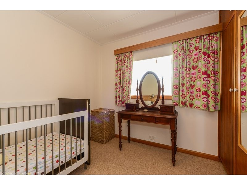 57 Derwent Avenue, Geilston Bay TAS 7015